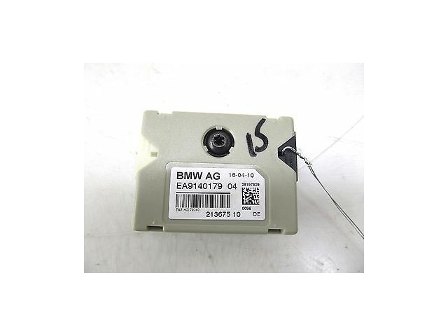 2011-2013 BMW 550i 535i F10 OEM L. REAR INTERFERENCE SUPPRESSION ANTENNA FILTER