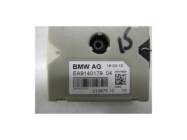 2011-2013 BMW 550i 535i F10 OEM L. REAR INTERFERENCE SUPPRESSION ANTENNA FILTER