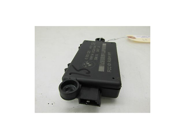 2006-2010 BMW M6 E63 OEM LEFT REAR DWA ANTENNA ALARM SYSTEM SENSOR MODULE