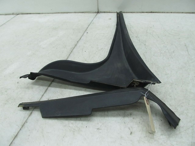 2007-2011 LEXUS GS350 OEM RIGHT REAR TRUNK HINGE COVER TRIM 