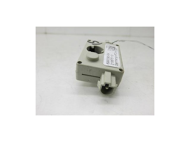 2006-2010 BMW M6 E63 OEM RIGHT REAR ANTENNA TRAP CIRCUIT FILTER 6990090