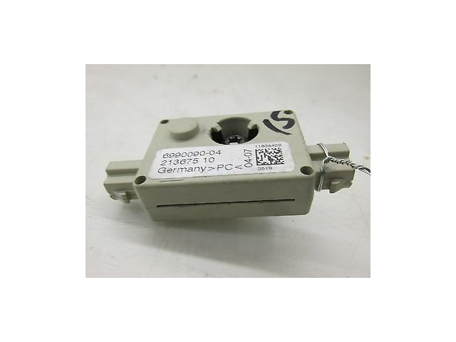 2006-2010 BMW M6 E63 OEM RIGHT REAR ANTENNA TRAP CIRCUIT FILTER 6990090