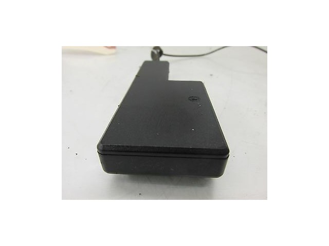 2003-2005 MERCEDES E320 WAGON W211 OEM REAR TELESCOPIC TELEPHONE ANTENNA