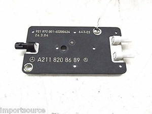2003-2006 MERCEDES E500 W211 OEM ANTENNA BOOSTER AMPLIFIER 2118208689