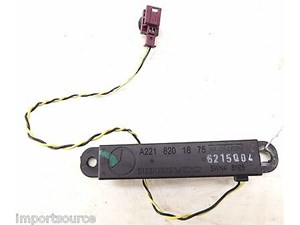 2007-2009 MERCEDES S550 W221 OEM LEFT REAR DOOR KEYLESS ENTRY ANTENNA MODULE