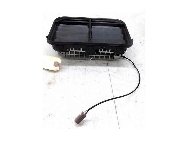 2007-2009 MERCEDES S600 W221 OEM LEFT ELECTRICAL ANTENNA SYSTEM TRUNK AIR VENT