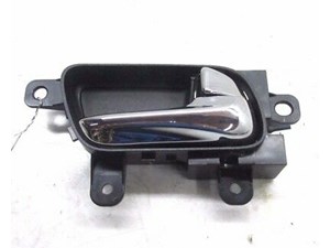 2009-2013 INFINITI G37 OEM RIGHT FRONT PASSENGER INTERIOR DOOR HANDLE
