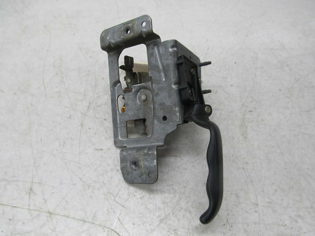 V2003-2007 CHEVY SILVERADO OEM LEFT REAR INTERIOR DOOR HANDLE LEVER 