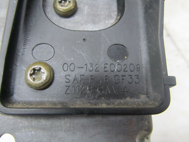 V2003-2007 CHEVY SILVERADO OEM LEFT REAR INTERIOR DOOR HANDLE LEVER 