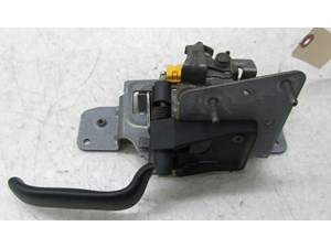 V2003-2007 CHEVY SILVERADO OEM RIGHT REAR INTERIOR DOOR HANDLE LEVER 