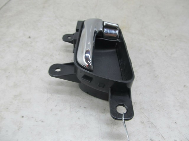 2009-2013 INFINITI G37 CONVERTIBLE OEM LEFT FRONT INTERIOR DOOR HANDLE LEVER 