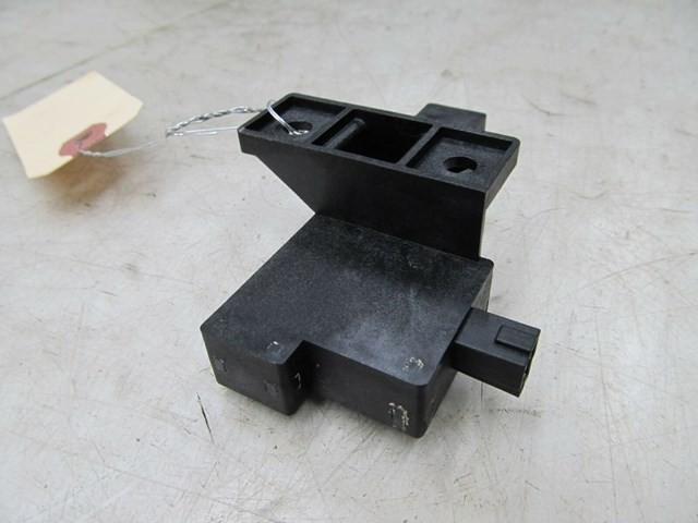 2005-2008 AUDI A6 C6 OEM LEFT REAR DOOR KEYLESS ENTRY ANTENNA MODULE 