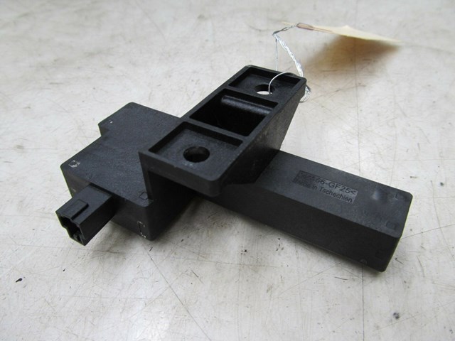 2005-2008 AUDI A6 C6 OEM LEFT REAR DOOR KEYLESS ENTRY ANTENNA MODULE 