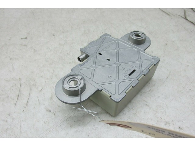 2007-2010 BMW X5 E70 OEM ANTENNA CONTROL MODULE 