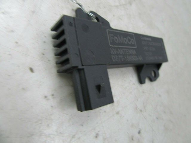 2011-2015 LINCOLN MKX OEM CENTER CONSOLE KEY LESS ENTRY RECEIVER ANTENNA 