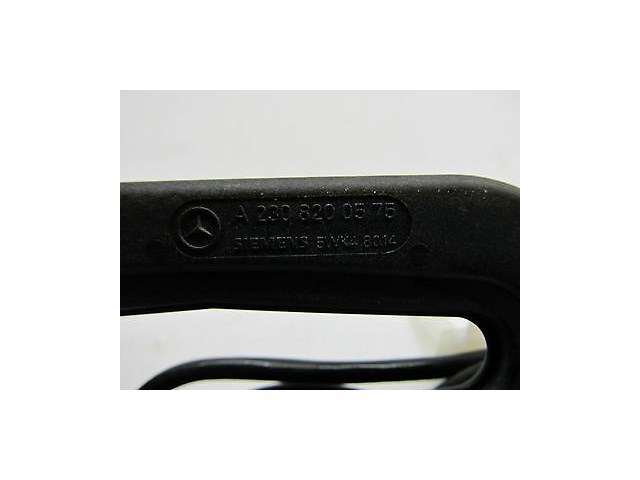 2004-2006 MERCEDES BENZ SL600 R230 OEM LEFT REAR KEYLESS GO ENTRY ANTENNA