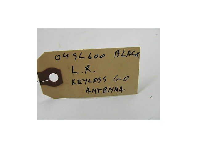 2004-2006 MERCEDES BENZ SL600 R230 OEM LEFT REAR KEYLESS GO ENTRY ANTENNA
