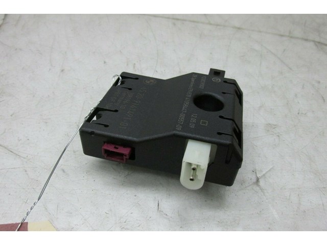 2007-2010 BMW X5 E70 OEM LOCK CIRCUIT AMPLIFIER AMPLIFIER 