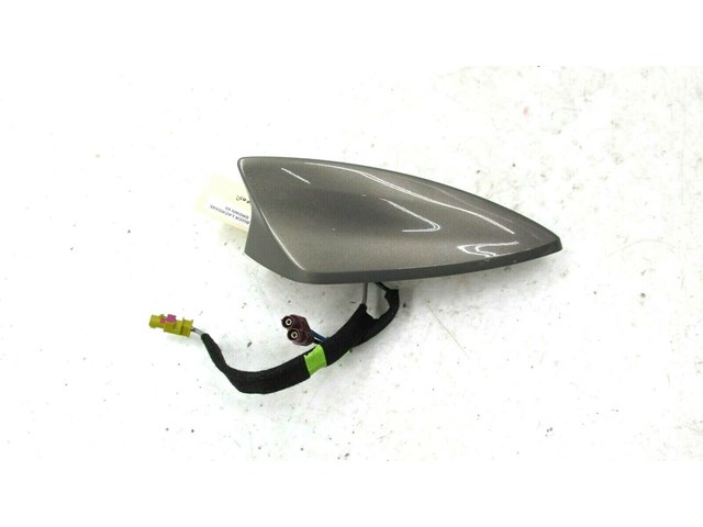 2017-2019 BUICK LACROSSE OEM  ROOF TOP SHARK FIN ANTENNA  