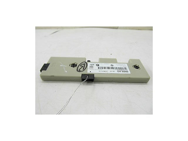 2011-2013 BMW 128i E82 OEM FM/AM DIVERSITY ANTENNA AMPLIFIER 9187643