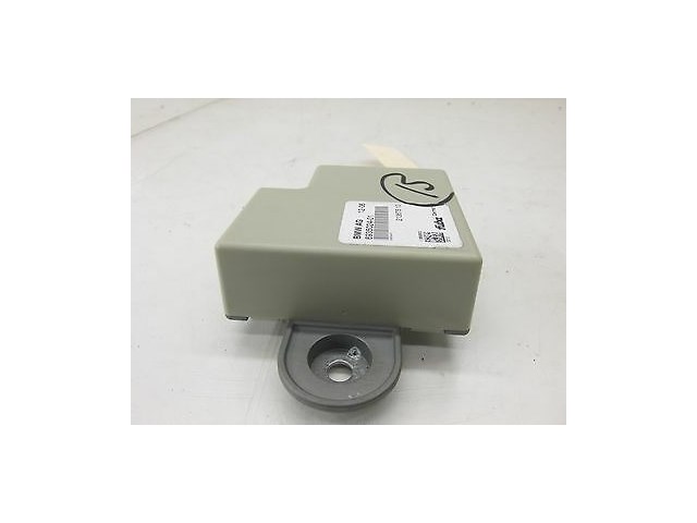 2006-2007 BMW 530I E60 OEM BACKUP ANTENNA MODULE AMP AMPLIFIER FUBA 6935024