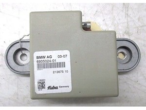 2006-2008 BMW 750LI E66 E65 OEM REAR ANTENNA BACK UP SIGNAL BOOSTER AMPLIFIER 