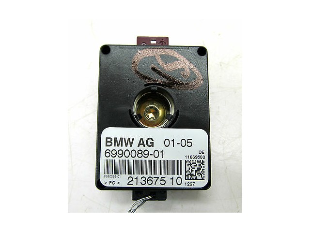 2004-2006 BMW X3 E83 OEM REAR ROOF ANTENNA AMPLIFIER SUPPRESSION FILTER MODULE