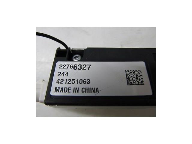 2013-2016 CADILLAC ATS OEM RIGHT C PILLAR ANTENNA AMPLIFIER 22766327