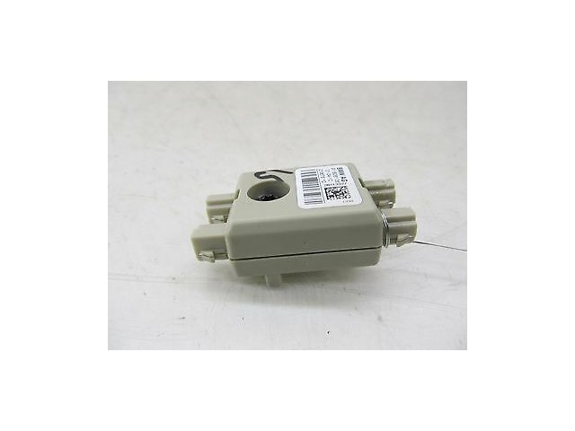 2011-2013 BMW 550i 535i F10 OEM RIGHT REAR ANTENNA TRAP CIRCUIT FILTER 9118261