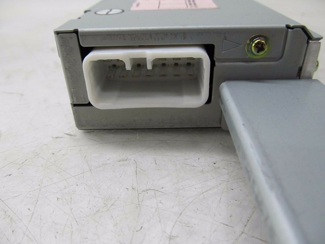  2002-2010 LEXUS SC430 Z40 OEM NAVIGATION ANTENNA RADIO MODULE AMPLIFIER CONTROL
