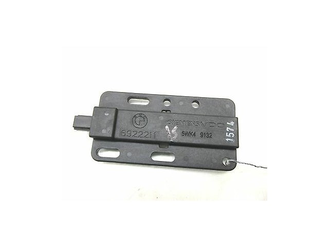 2006-2010 BMW M6 E63 OEM RIGHT REAR TRUNK ANTENNA CONVENIENCE ACCESS SENSOR UNIT