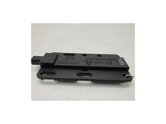 2006-2010 BMW M6 E63 OEM RIGHT REAR TRUNK ANTENNA CONVENIENCE ACCESS SENSOR UNIT