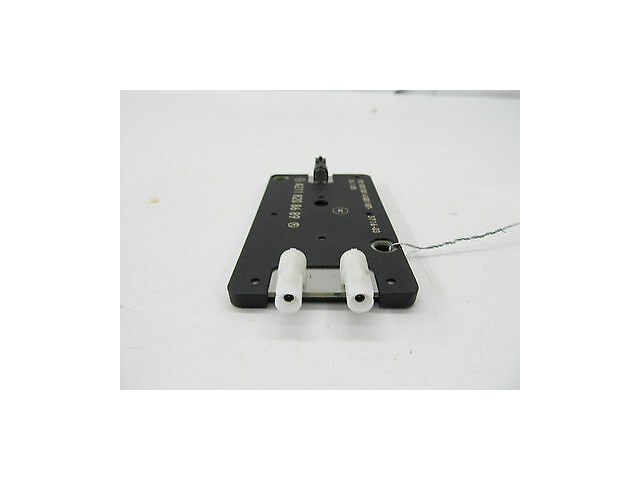 2003-2006 MERCEDES BENZ E500 W211 OEM ANTENNA BOOSTER AMPLIFIER A2118208689