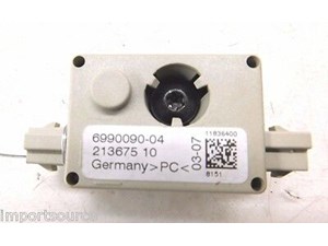 2006-2010 BMW X3 E83 OEM RIGHT REAR ANTENNA TRAP CIRCUIT FILTER 6990090