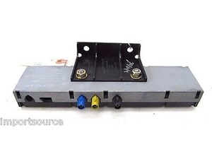 2005-2008 BMW Z4 E86 E85 OEM ANTENNA MODULE UNIT SPLITTER 65206912817