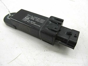 2006-2009 INFINITI M45 M35 OEM LEFT FRONT TIRE PRESSURE RECEIVER ANTENNA SENSOR