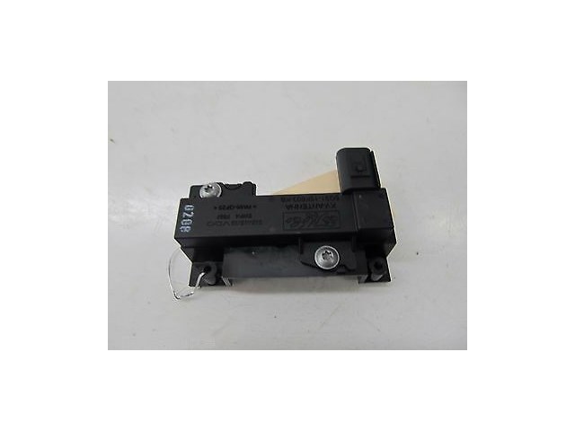 2009-2011 JAGUAR XF OEM FRONT CENTER CONSOLE KEY LESS VEHICLE ANTENNA  