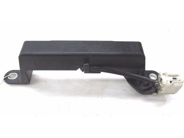 2007-2009 LEXUS LS460L XF40 OEM REAR KEYLESS ENTRY ANTENNA SENSOR 89997-41010