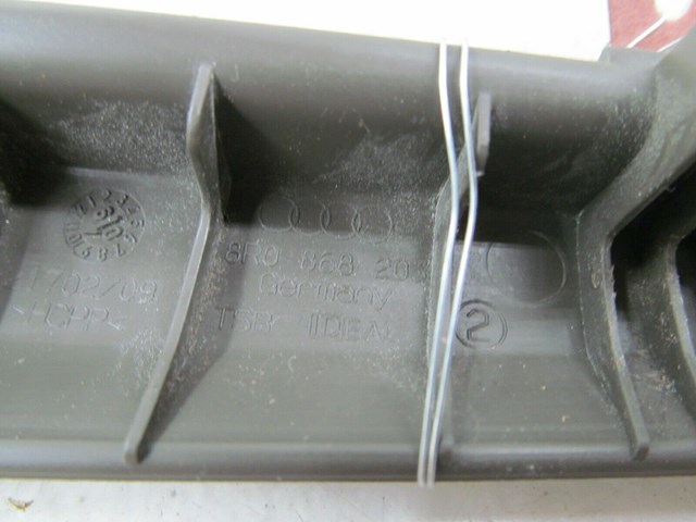 2009-2012 AUDI Q5 8R OEM LEFT FRONT LOWER DASH TRIM 8R0 868 203