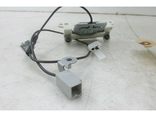  2002-2010 LEXUS SC430 Z40 OEM FRONT DASH NAVIGATION ANTENNA ASSEMBLY 