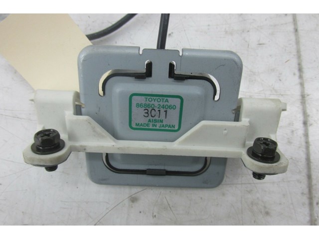  2002-2010 LEXUS SC430 Z40 OEM FRONT DASH NAVIGATION ANTENNA ASSEMBLY 