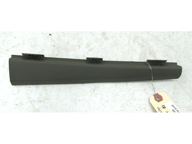 2009-2012 AUDI Q5 8R OEM RIGHT FRONT LOWER DASH TRIM 8R0 868 204