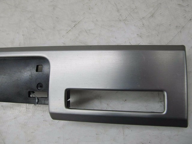 2004-2007 VOLKSWAGEN TOUAREG OEM LEFT SIDE DASH TRIM BEZEL COVER 7L6857239