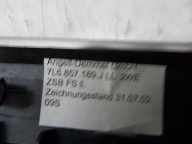 2004-2007 VOLKSWAGEN TOUAREG OEM LEFT SIDE DASH TRIM BEZEL COVER 7L6857239