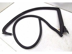 2009-2016 VOLKSWAGEN CC OEM RIGHT REAR PASSENGER DOOR WEATHERSTRIP RUBBER SEAL
