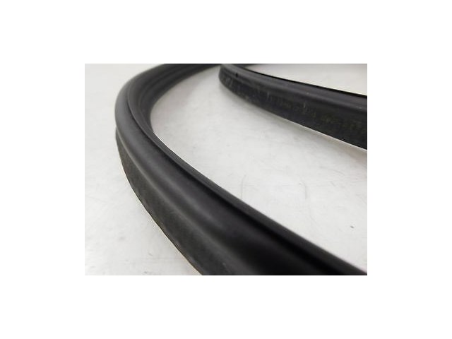 2011-2013 BMW 550i 535i F10 OEM REAR TRUNK LID LATCH WEATHERSTRIP RUBBER SEAL
