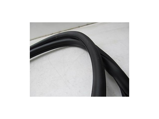 2013-2016 CADILLAC ATS OEM LEFT REAR DRIVER SIDE DOOR WEATHER STRIP RUBBER SEAL