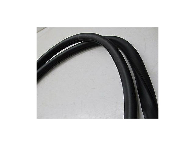 2013-2016 CADILLAC ATS OEM LEFT REAR DRIVER SIDE DOOR WEATHER STRIP RUBBER SEAL