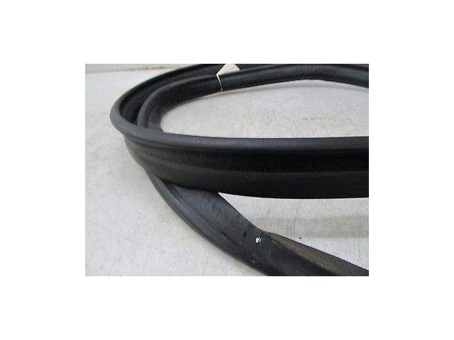 2007-2009 MERCEDES S600 W221 OEM REAR TRUNK LID WEATHERSTRIP RUBBER SEAL