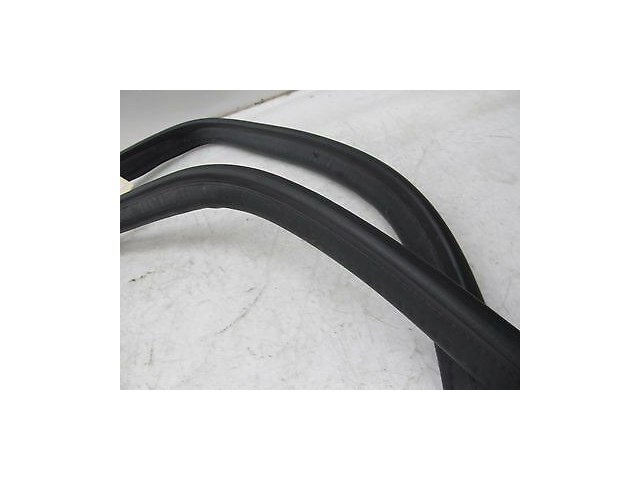 2007-2009 MERCEDES S600 W221 OEM REAR TRUNK LID WEATHERSTRIP RUBBER SEAL